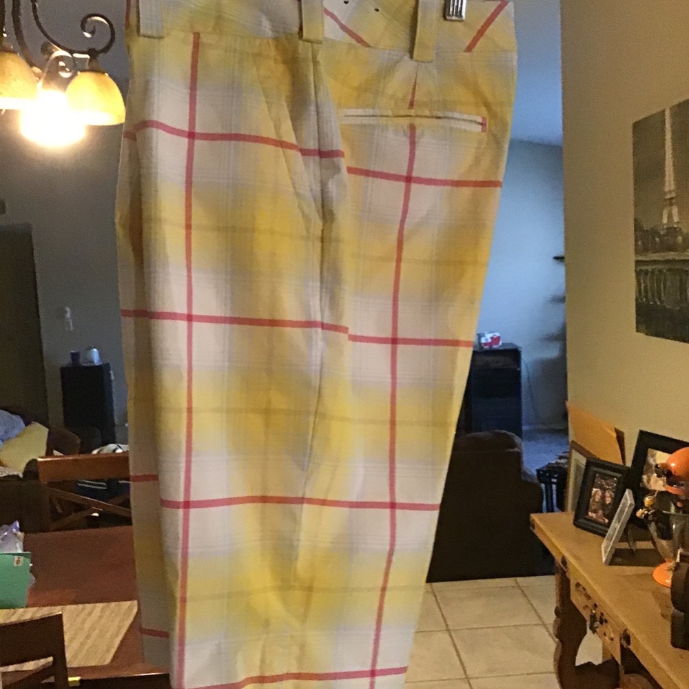 Nike Golf Shorts Size 6 - Picture 2 of 3